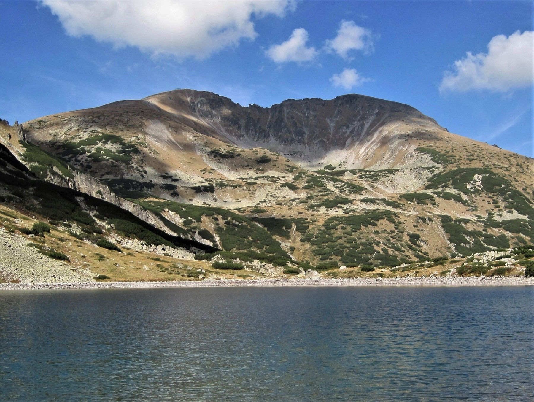 Holiday in Bulgaria 2026: 30 Most Beautiful Places + Practical Tips 22 Summit of Musala, the highest peak in the Balkans