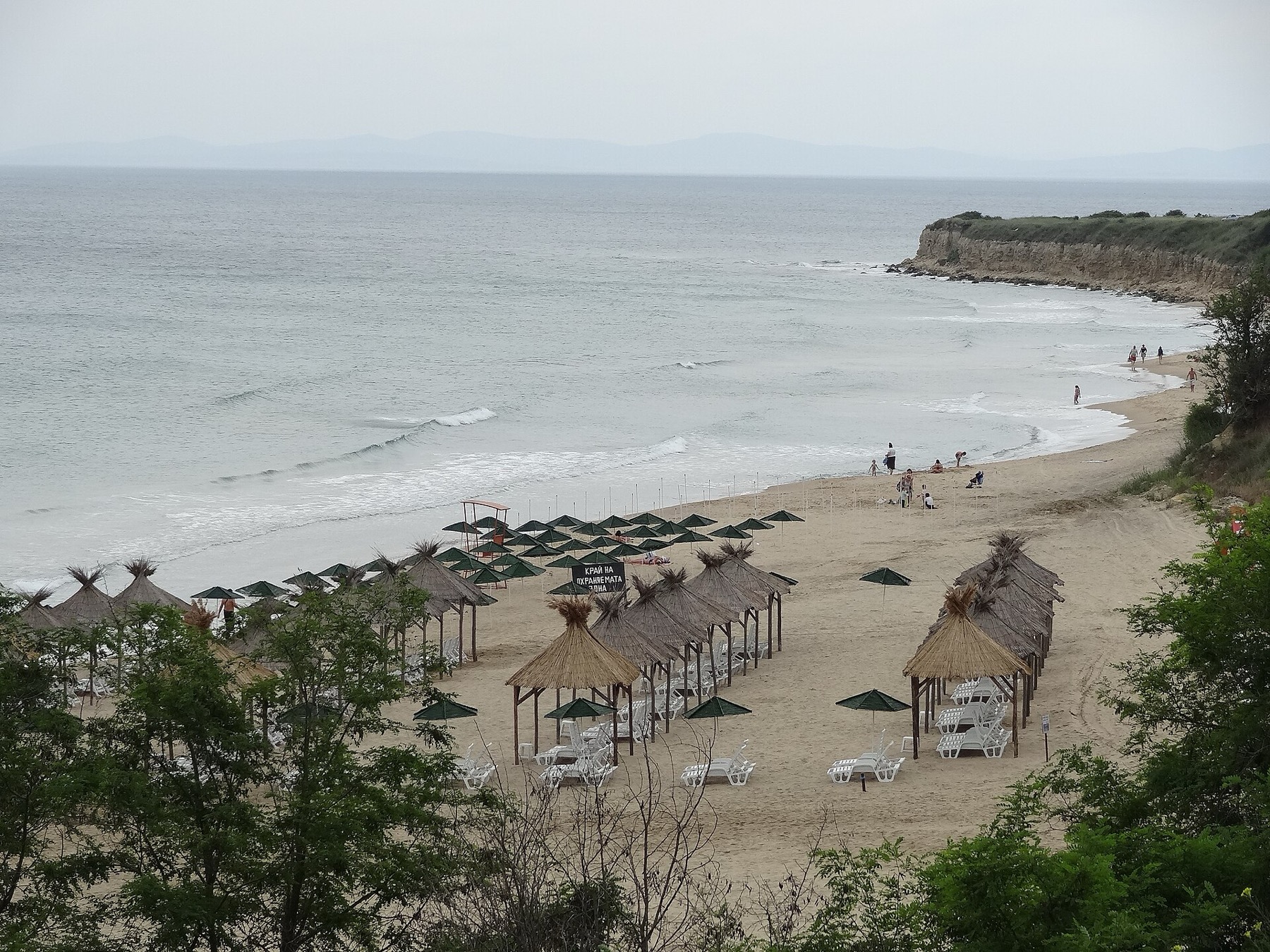 Viajes a Bulgaria todo incluido 2026: los 22 mejores resorts (también en familia) 8 Playa en la ciudad nueva de Nesebar