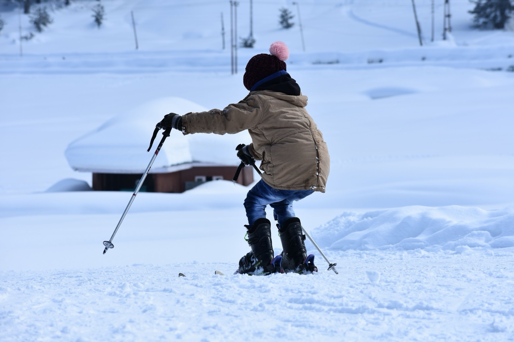 Skiing in Bulgaria in 2026: Bansko, Borovets, or Pamporovo? 7 Gentle slope suitable for beginners