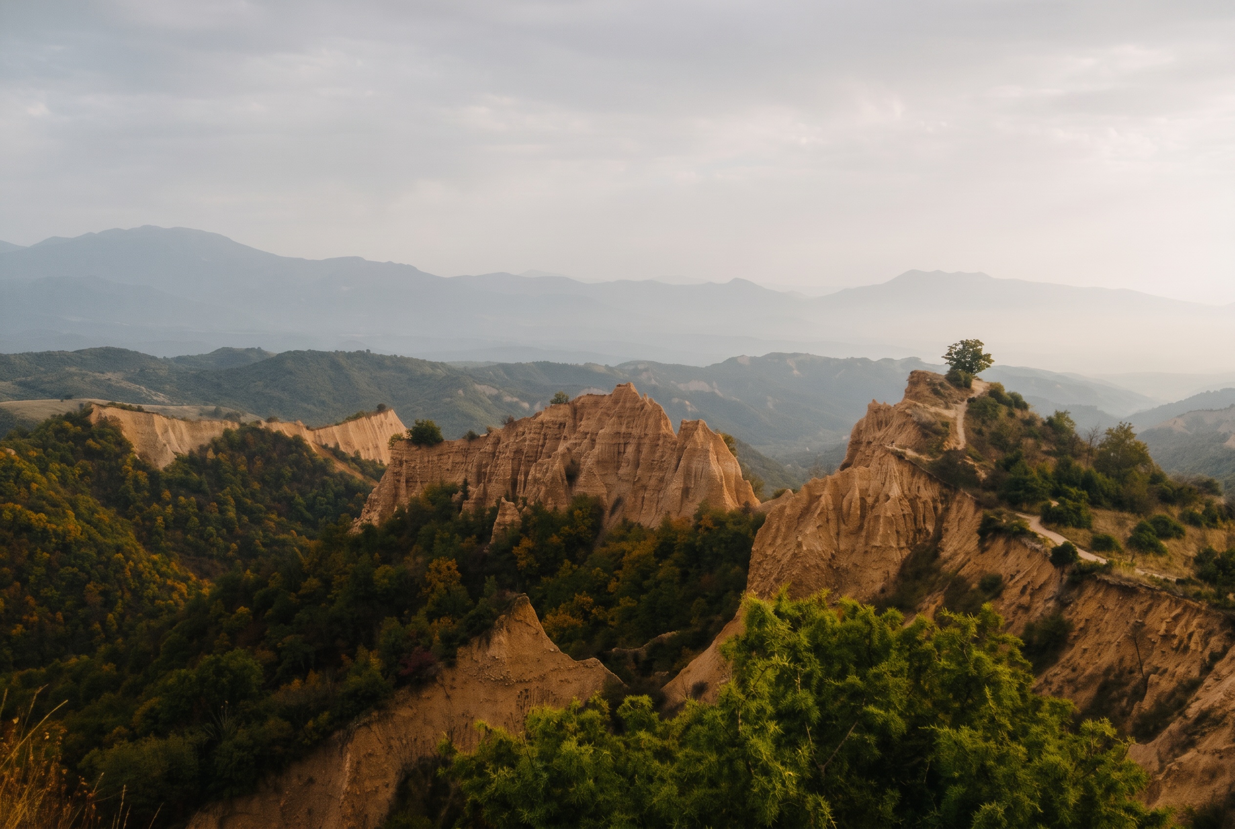 Holiday in Bulgaria 2026: 30 Most Beautiful Places + Practical Tips 30 Sandstone pyramids above the wine town of Melnik