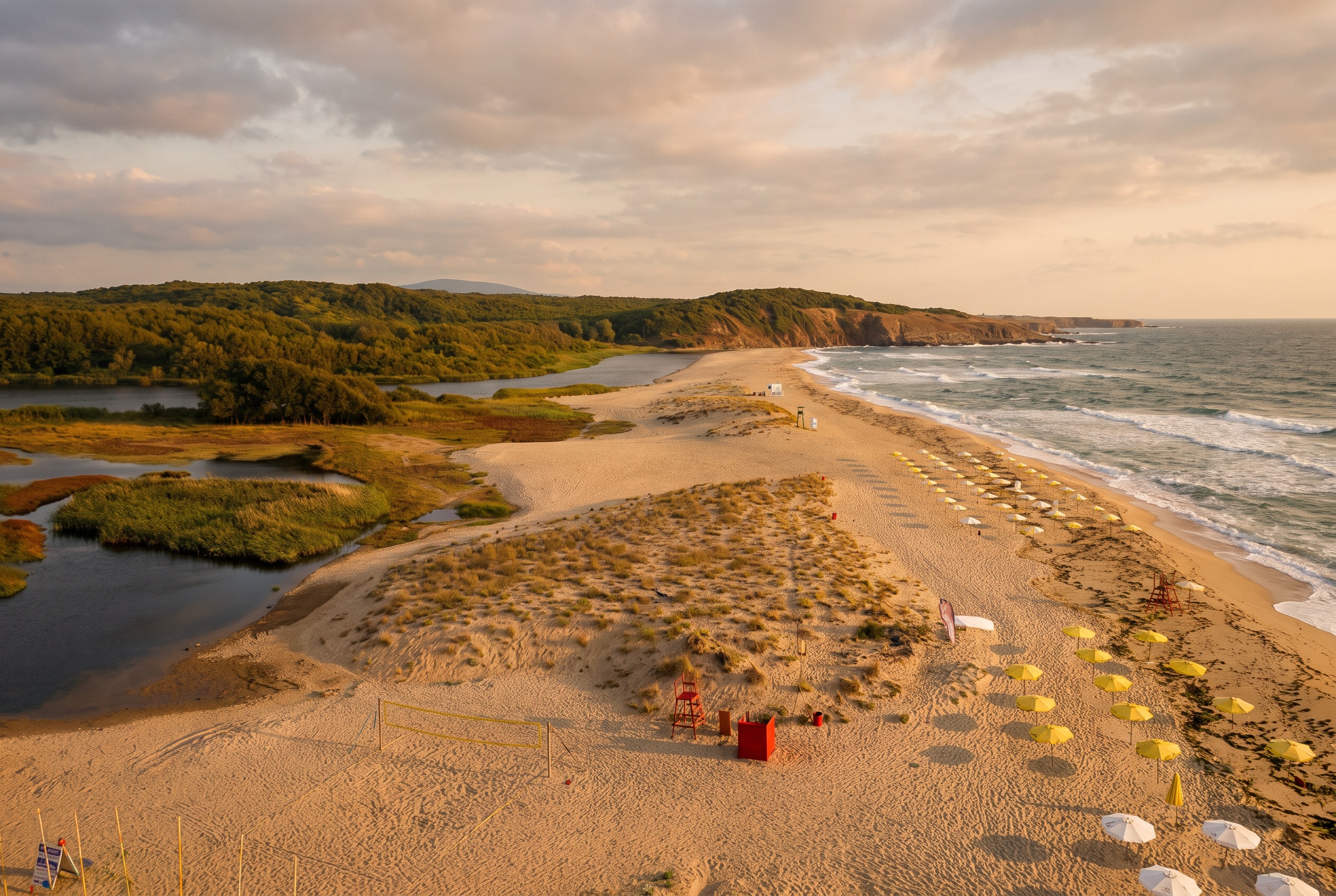 Holiday in Bulgaria 2026: 30 Most Beautiful Places + Practical Tips 15 Veleka beach in Sinemorets, where the river meets the sea across a sandbar