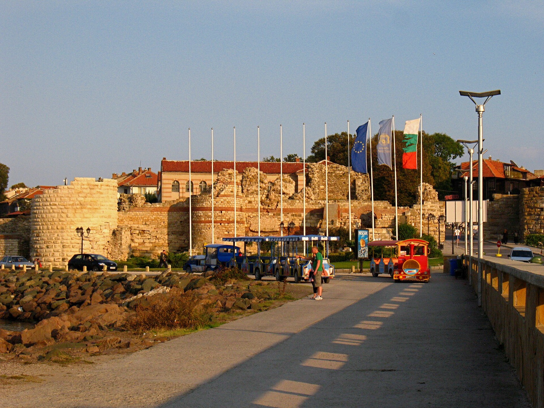 Nesebar, Bulharsko: 8 tipů, co vidět ve městě UNESCO + ceny a doprava 6 Nesebar mimo hlavní nápor turistů