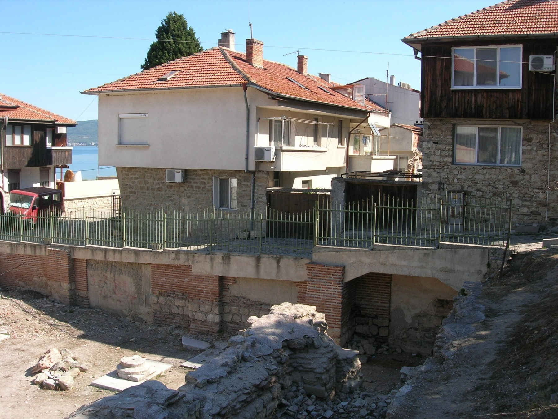 Nesebar, Bulharsko: 8 tipů, co vidět ve městě UNESCO + ceny a doprava 19 Raně byzantské termy z 6. století