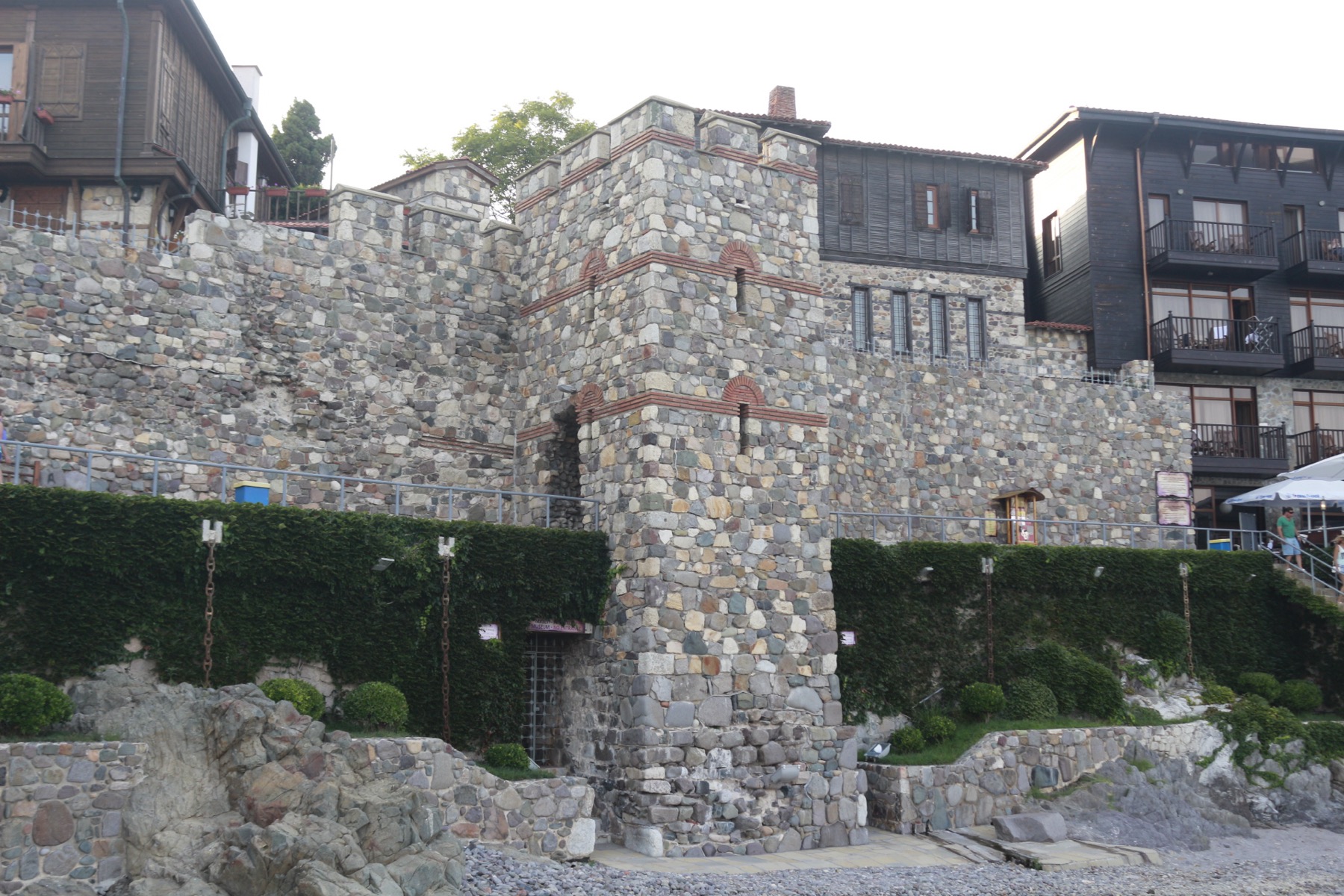 Sozopol, Bulgarien: 15 Tipps, was du in der ältesten Stadt am Meer sehen solltest + Preise 6 Südliche Festungsmauer und Wachturm in Sozopol
