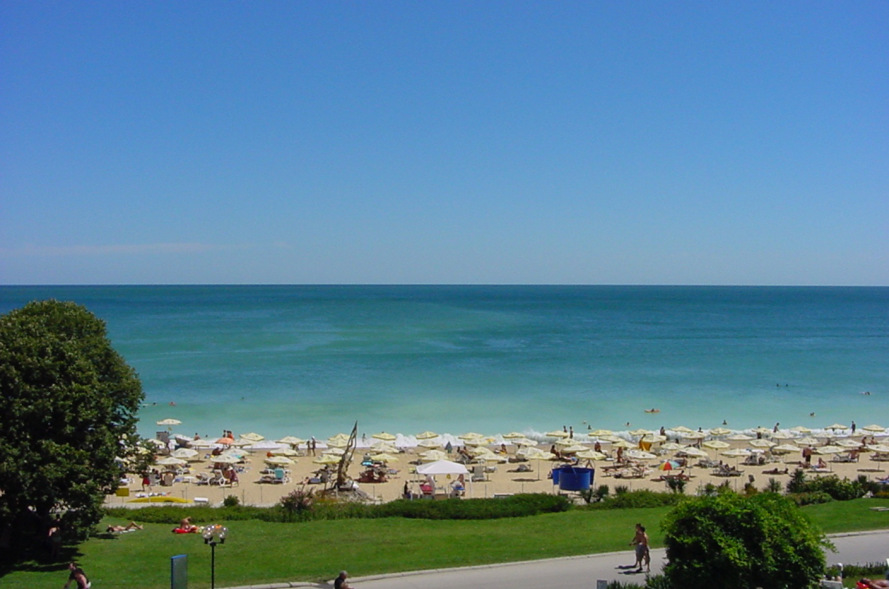 Golden Sands, Bulgaria in 2026: 15 Tips on What to See, Beaches and Costs 4 Golden Sands beach with fine golden sand