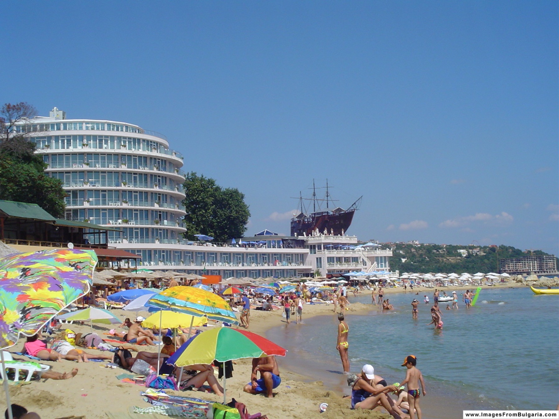 Golden Sands, Bulgaria in 2026: 15 Tips on What to See, Beaches and Costs 17 The spa resort of St Constantine and Helena