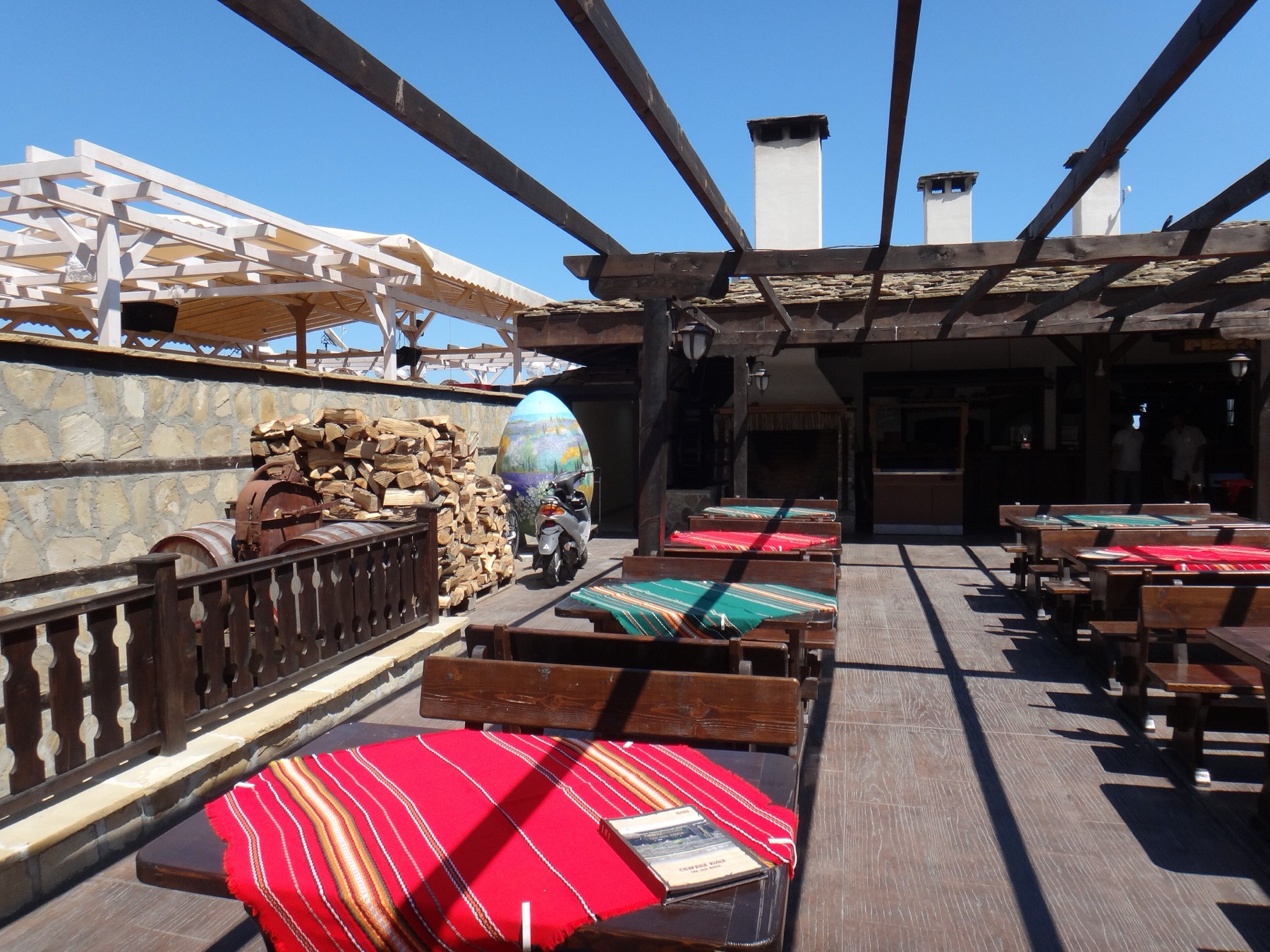 Golden Sands, Bulgaria in 2026: 15 Tips on What to See, Beaches and Costs 29 A traditional Bulgarian mehana in the resort