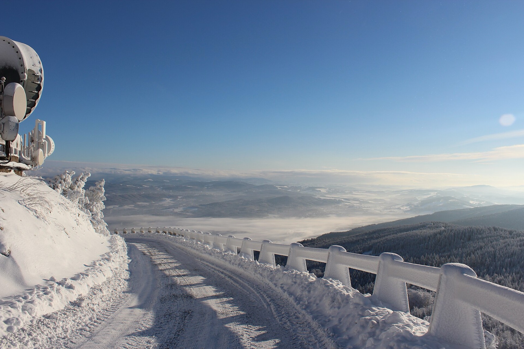 Ještěd, Czech Republic: How to Get There, Prices & 12 Tips 2026 19 Snow-covered ridge below the Ještěd summit