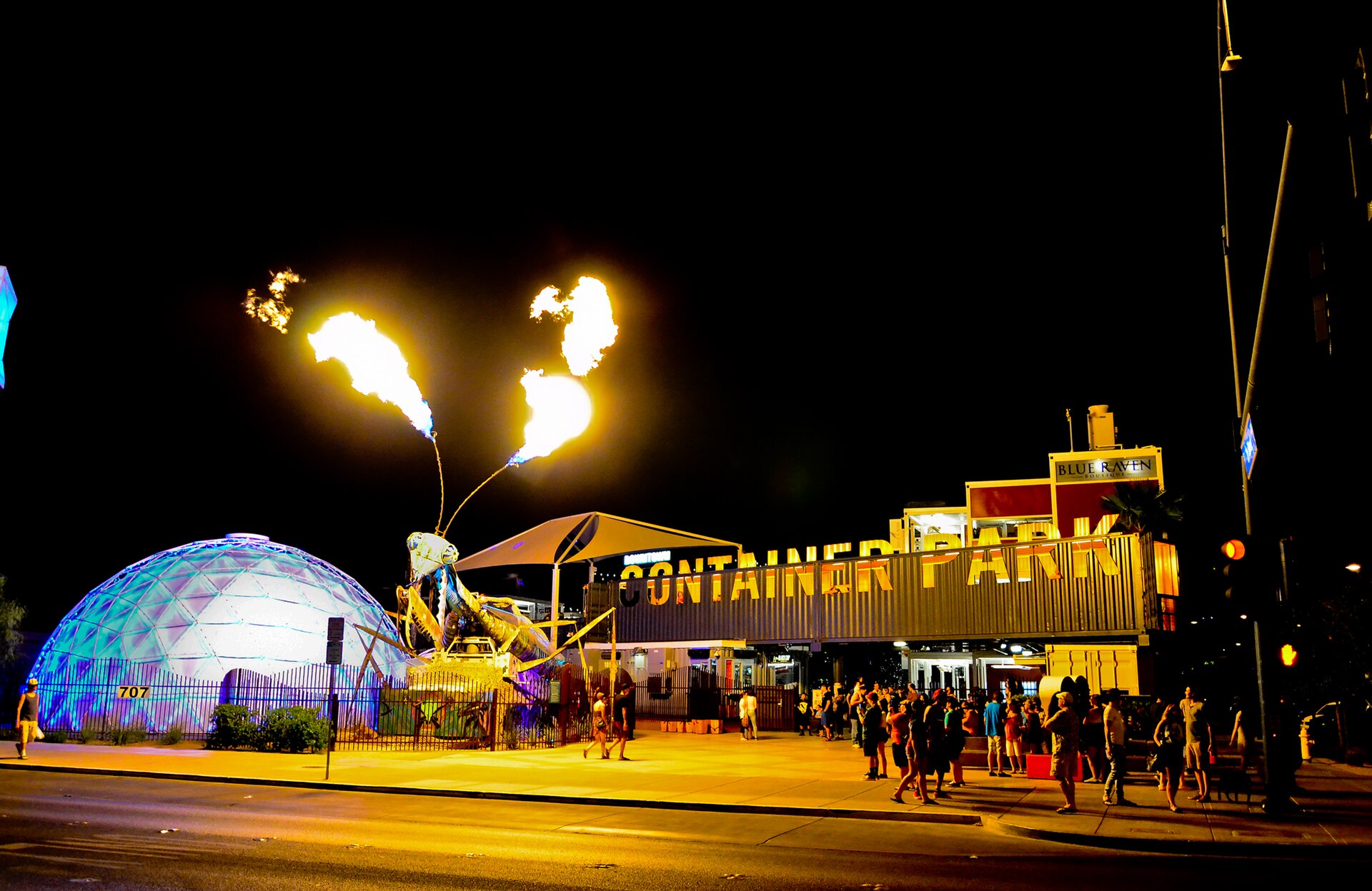 Las Vegas, USA: 29 tipp, mit láss a Stripen túl is 2026-ban 23 Downtown Container Park este