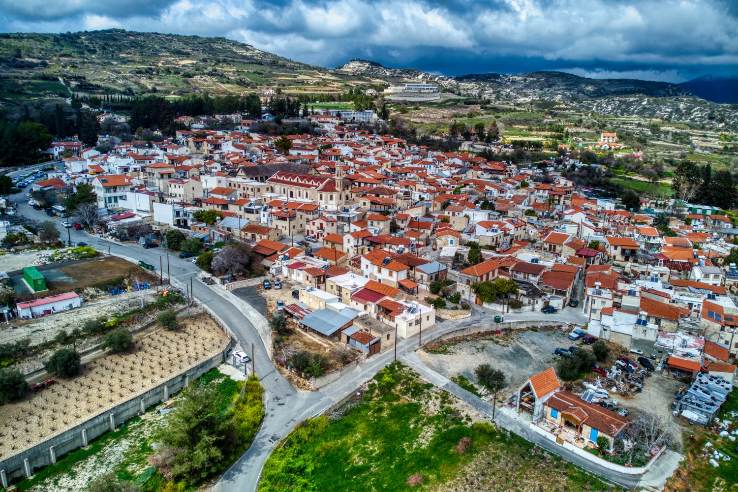 Vakantie Cyprus: 24 tips wat te zien en waar naar zee in 2026 20 Bergdorp in het Troodosgebergte