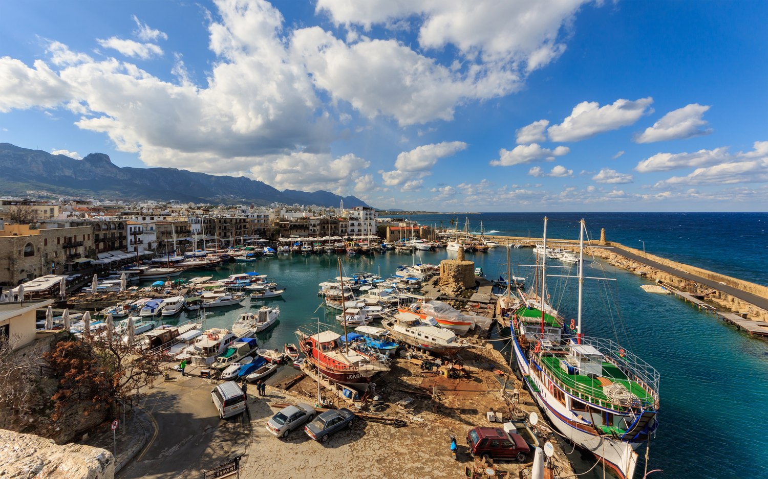 Vakantie Cyprus: 24 tips wat te zien en waar naar zee in 2026 25 Haven en kasteel in Kyrenia