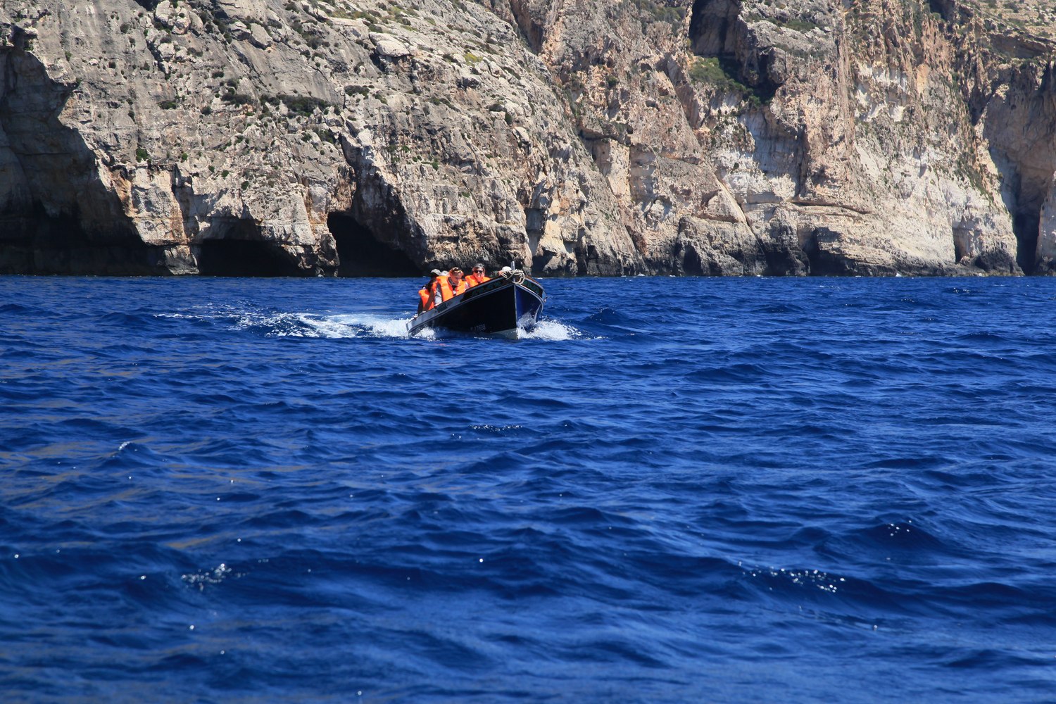 Vacaciones en Malta: 24 cosas que ver y hacer en 2026 15 La Gruta Azul en el sur de Malta