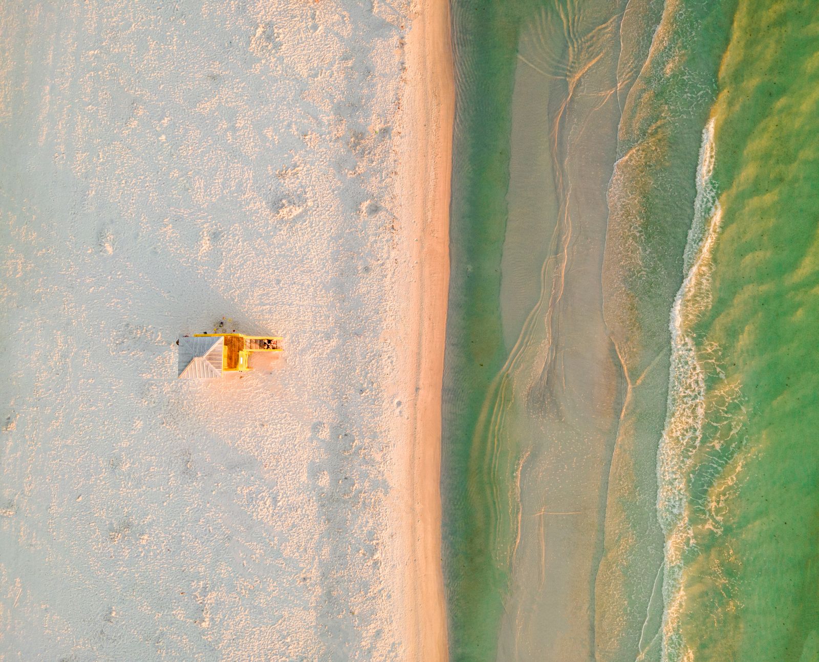 USA Florida 2026: 25 oplevelser, ruter og priser 31 Hvidt kvartssand på Siesta Key Beach ved Sarasota