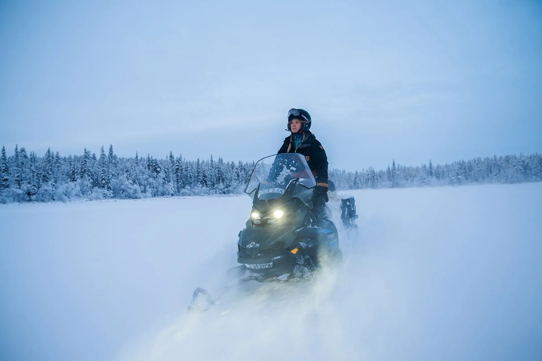 Alojamientos únicos del mundo: 35 lugares para tu bucket list en 2026 4 Interior de hielo del ICEHOTEL