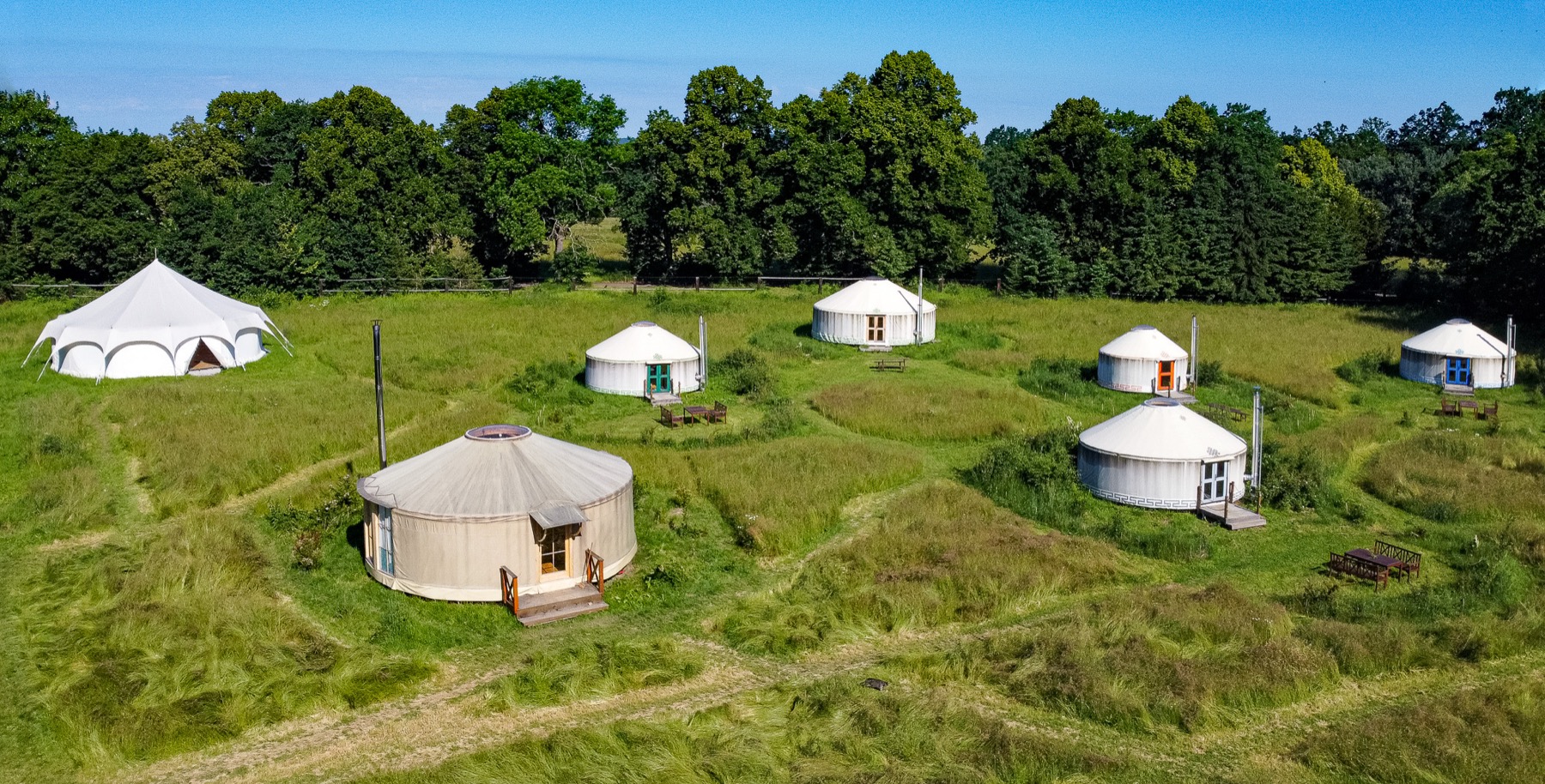 Glamping Tschechien: 34 beste Orte für 2026 58 Ausstattung des Glampings JurtCamp