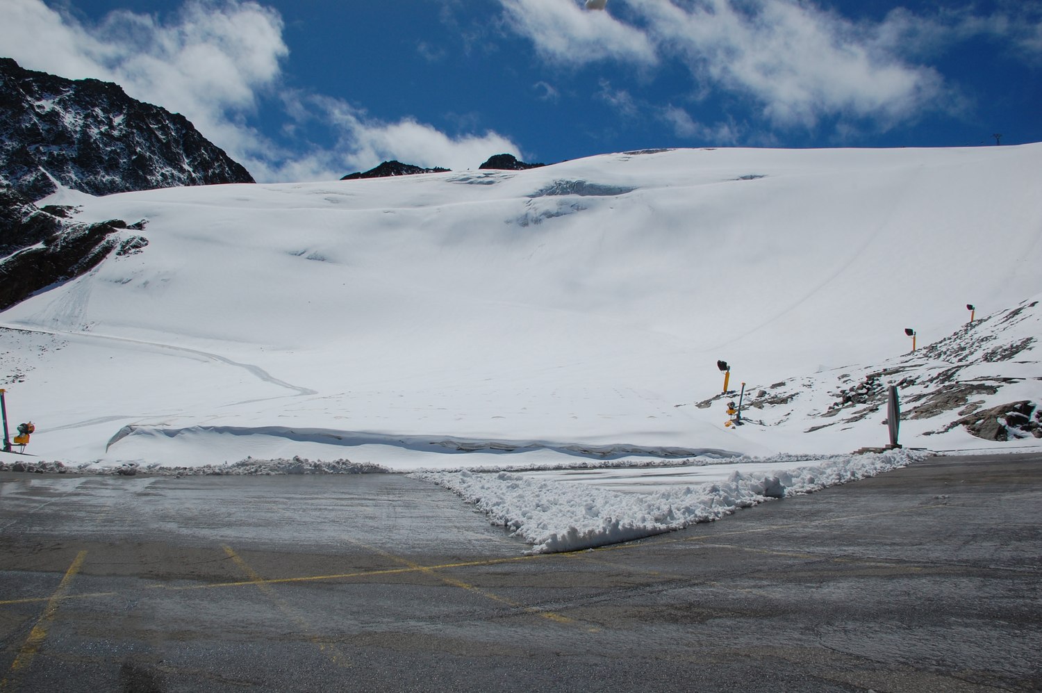 Vart ska man resa i november 2026: 27 varma resmål 28 Glaciäråkning i Alperna