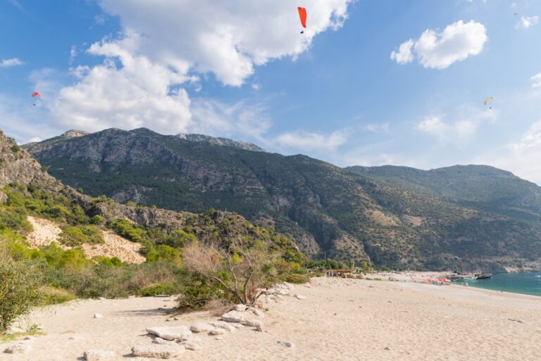 Italy: Travel Guide, Tips & What to See 2026 10 15 Best Vacation Destinations in October – Beach, Road Trips & City Breaks