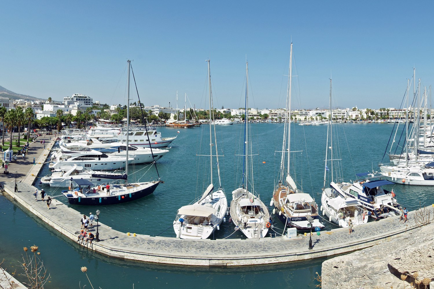 Zonvakantie in oktober 2026: 37 tips waar het nog warm is 6 Haven op het eiland Kos