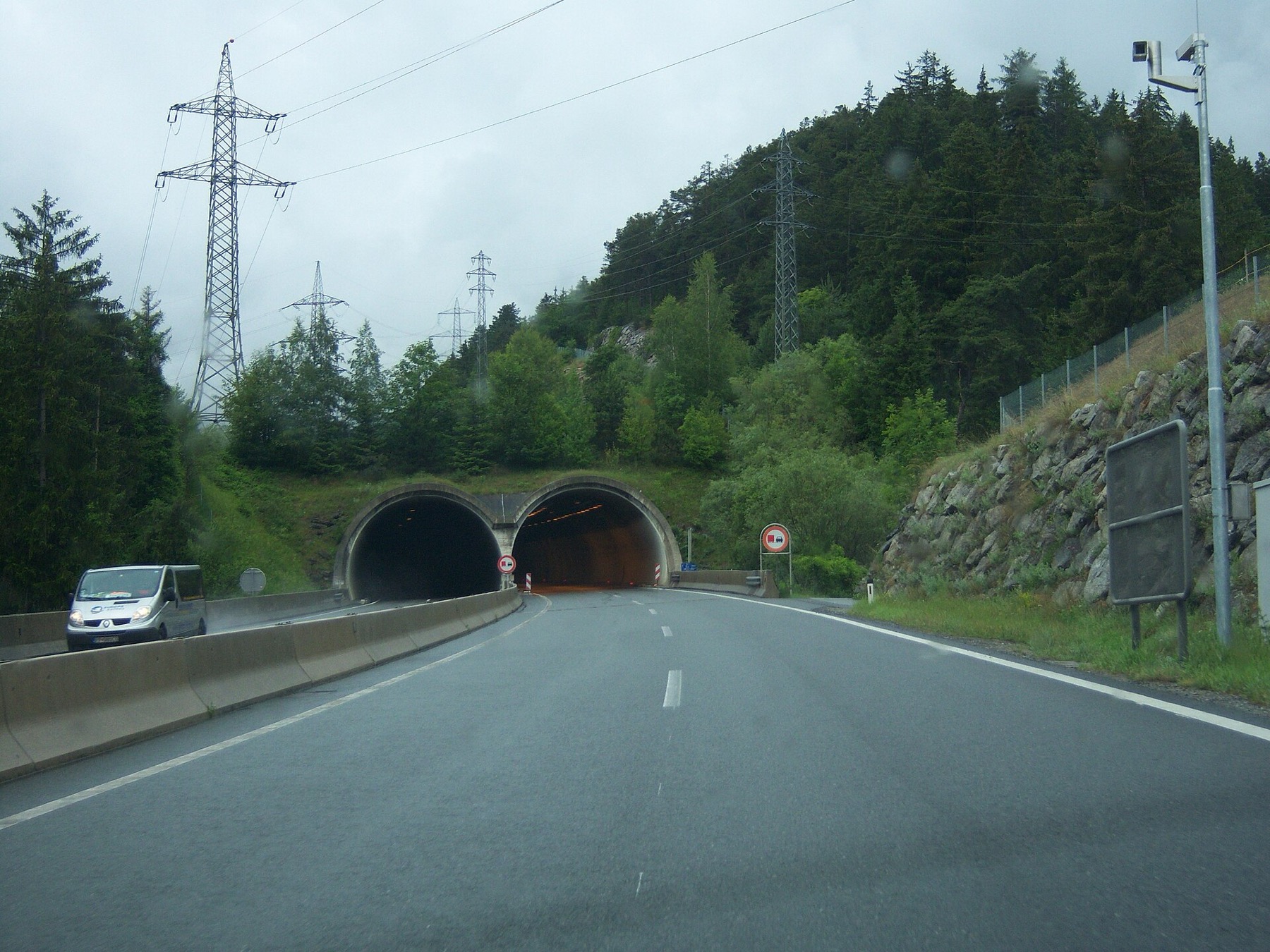 Austria Vignette 2026: Price, Where to Buy & the End of Sticker Vignettes 14 The Arlberg tunnel on the S16 expressway