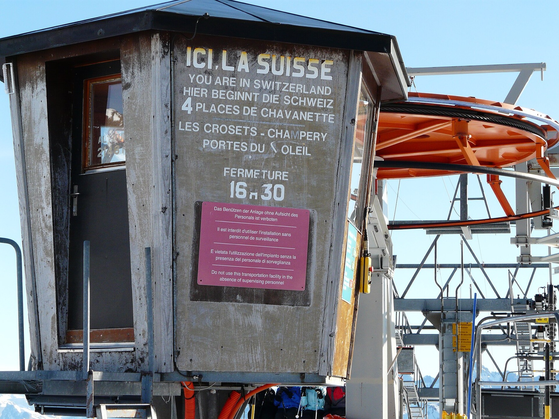 Největší lyžařské areály světa: 12 tipů a které za to (ne)stojí 4 Areál Portes du Soleil na hranici Francie a Švýcarska
