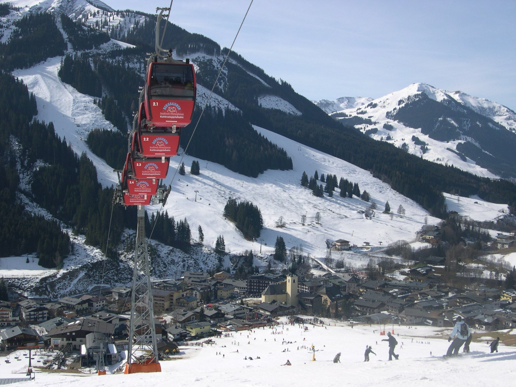 Největší lyžařské areály světa: 12 tipů a které za to (ne)stojí 12 Skicircus Saalbach Hinterglemm
