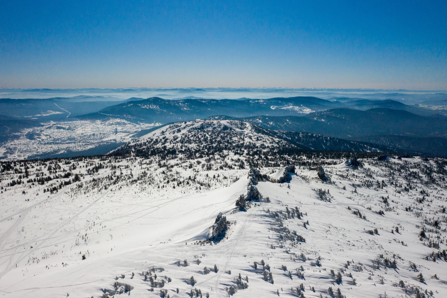 Pustevny y Beskydy en invierno: 14 cosas que ver y hacer en 2026 12 Crestas de Beskydy
