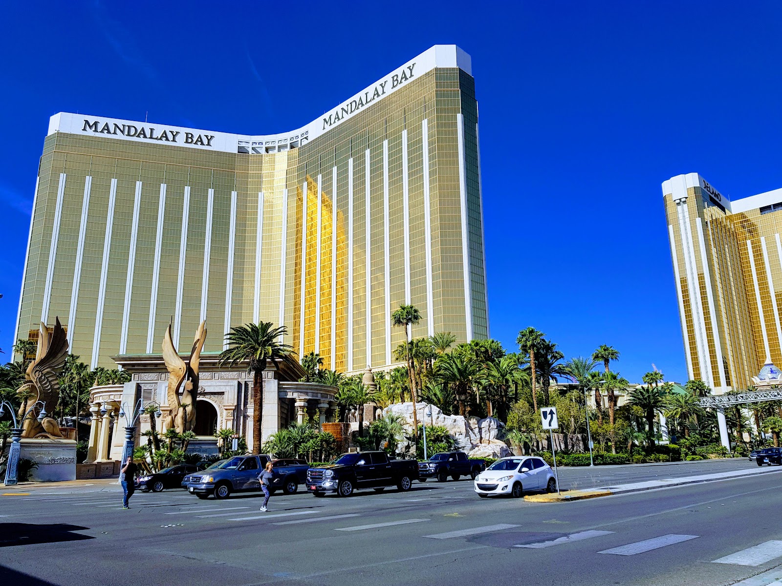 Dónde alojarse en Las Vegas: 22 hoteles y resorts en 2026 12 Hotel Mandalay Bay