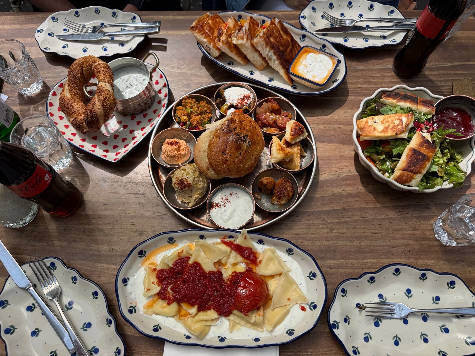 Dresden: 16 Sehenswürdigkeiten und kostenlose Tipps 21 Vegetarisches Essen in einem Café