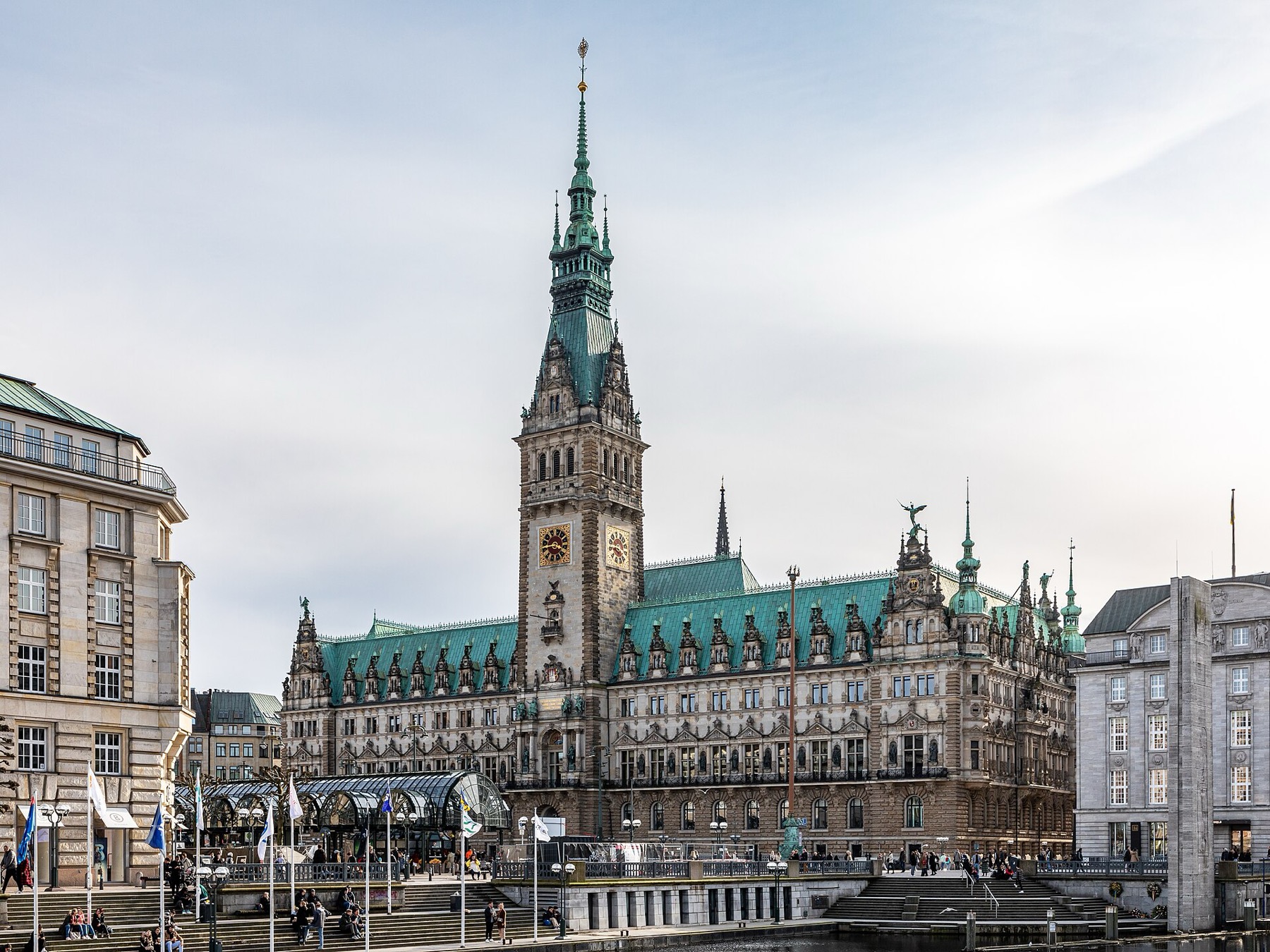 Co vidět v Hamburku: 22 tipů, co vidět a dělat v Benátkách severu 14 Hamburská radnice Rathaus