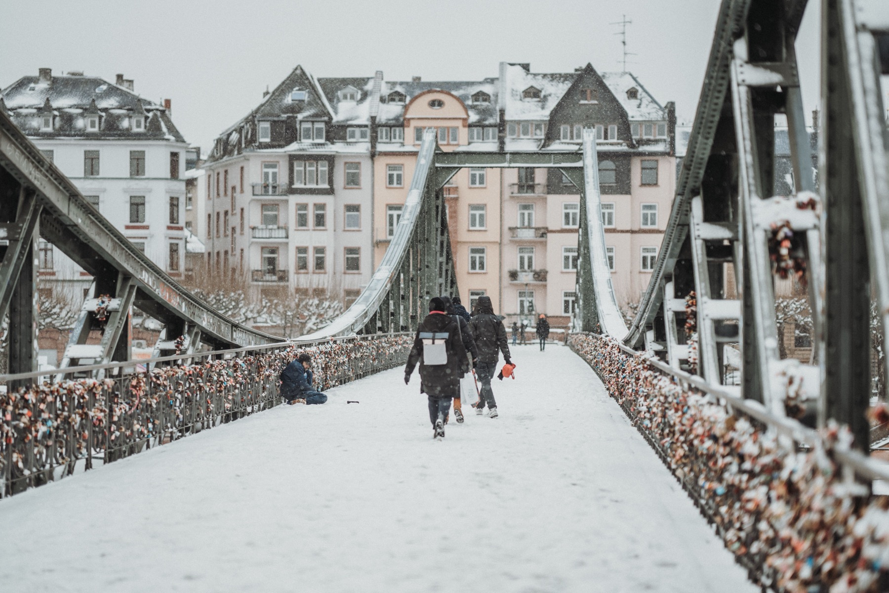 Frankfurt, Německo: 18 tipů, co vidět za jeden den 12 Pěší most Eiserner Steg přes Mohan