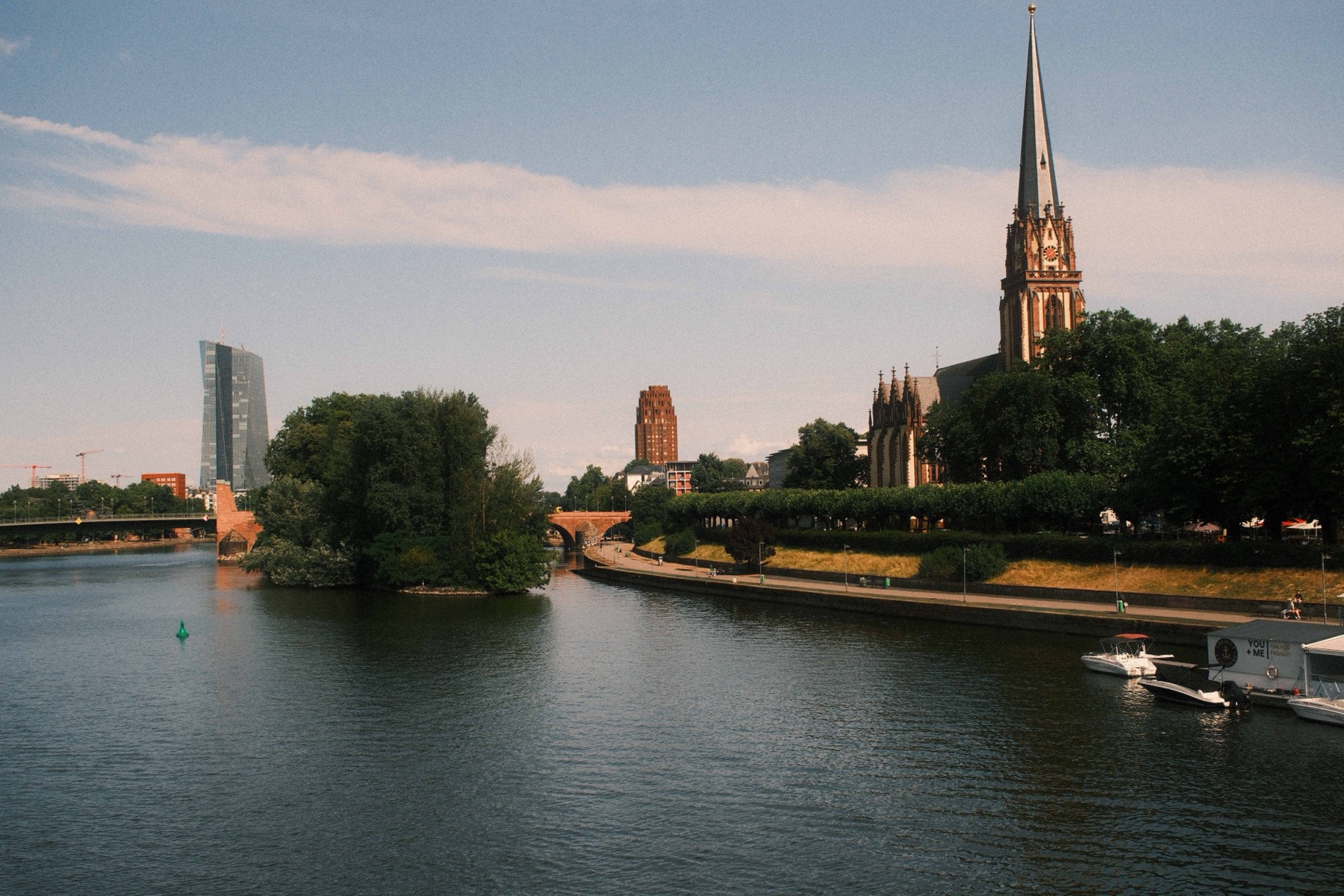 Frankfurt, Německo: 18 tipů, co vidět za jeden den 13 Domy ve čtvrti Sachsenhausen