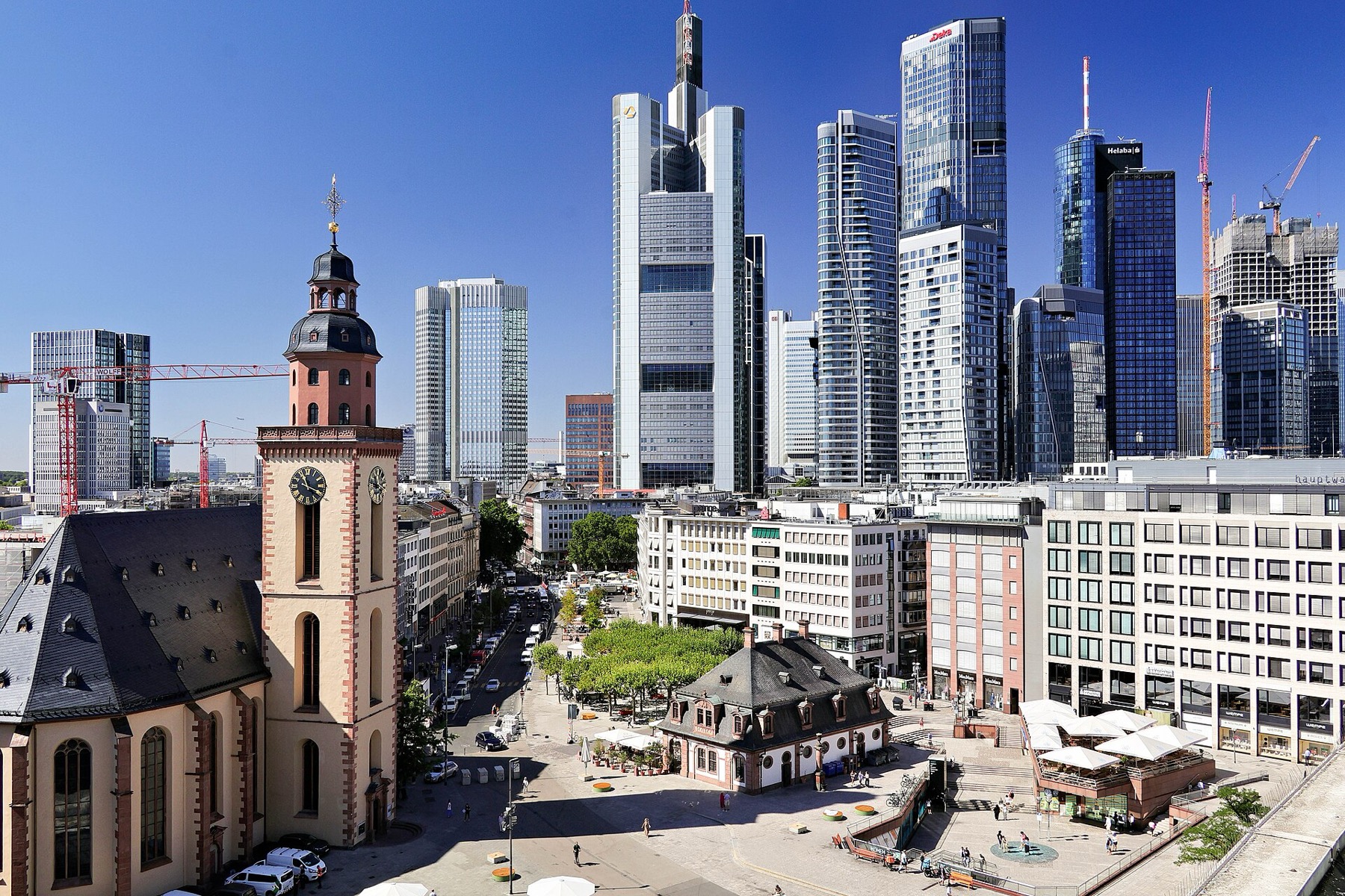 Frankfurt, Německo: 18 tipů, co vidět za jeden den 18 Náměstí Hauptwache