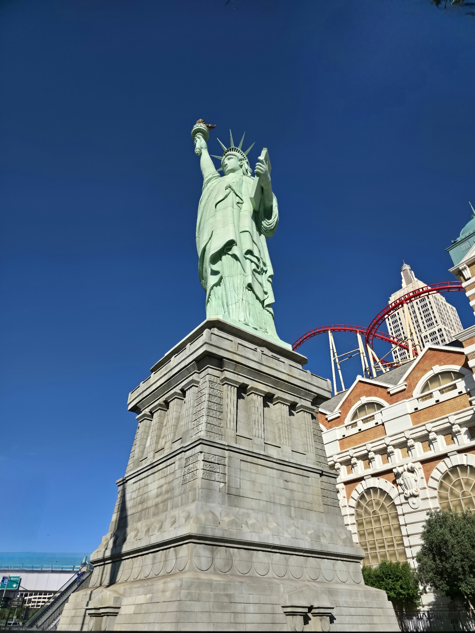 Dónde alojarse en Las Vegas: 22 hoteles y resorts en 2026 14 Hotel New York-New York Hotel & Casino