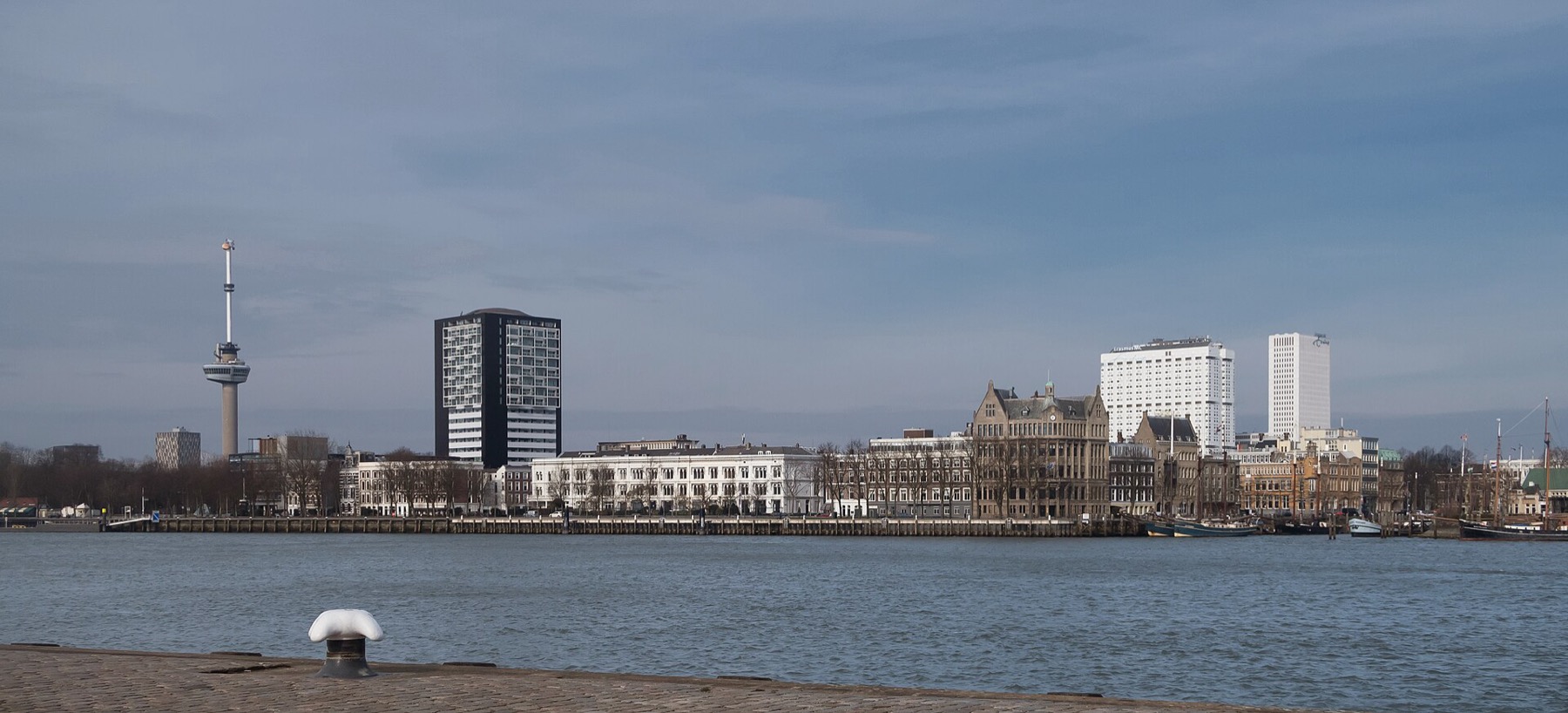 Rotterdam: 16 cose da vedere e fare nel 2026 8 La torre panoramica Euromast