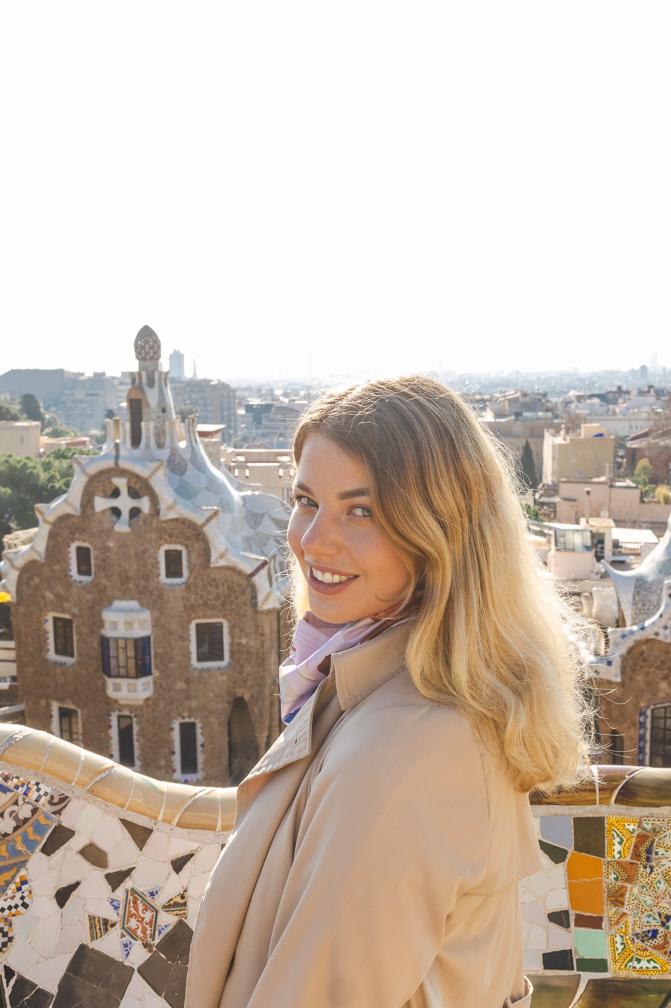 Pláže v Barceloně: 12 tipů, kam k moři 17 Park Güell, domky a panorama Barcelony