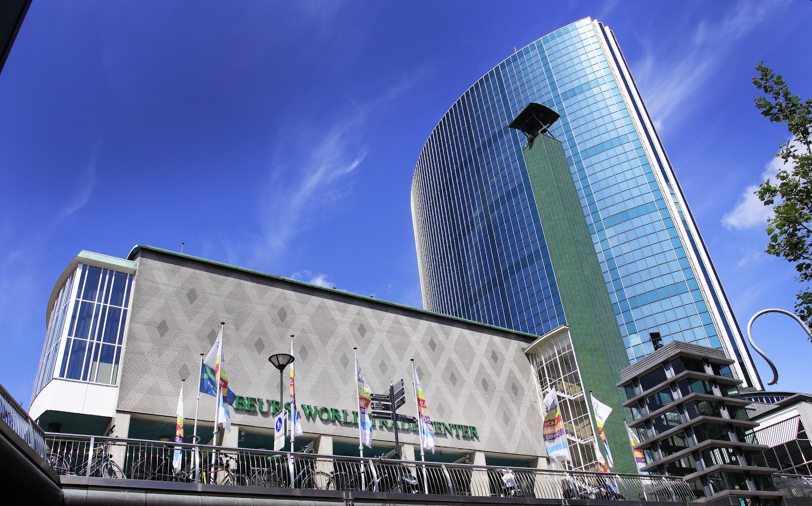 Hvor skal du bo i Rotterdam? 12 hoteller og kvarterer 11 Hotel Postillion Hotel & Convention Centre