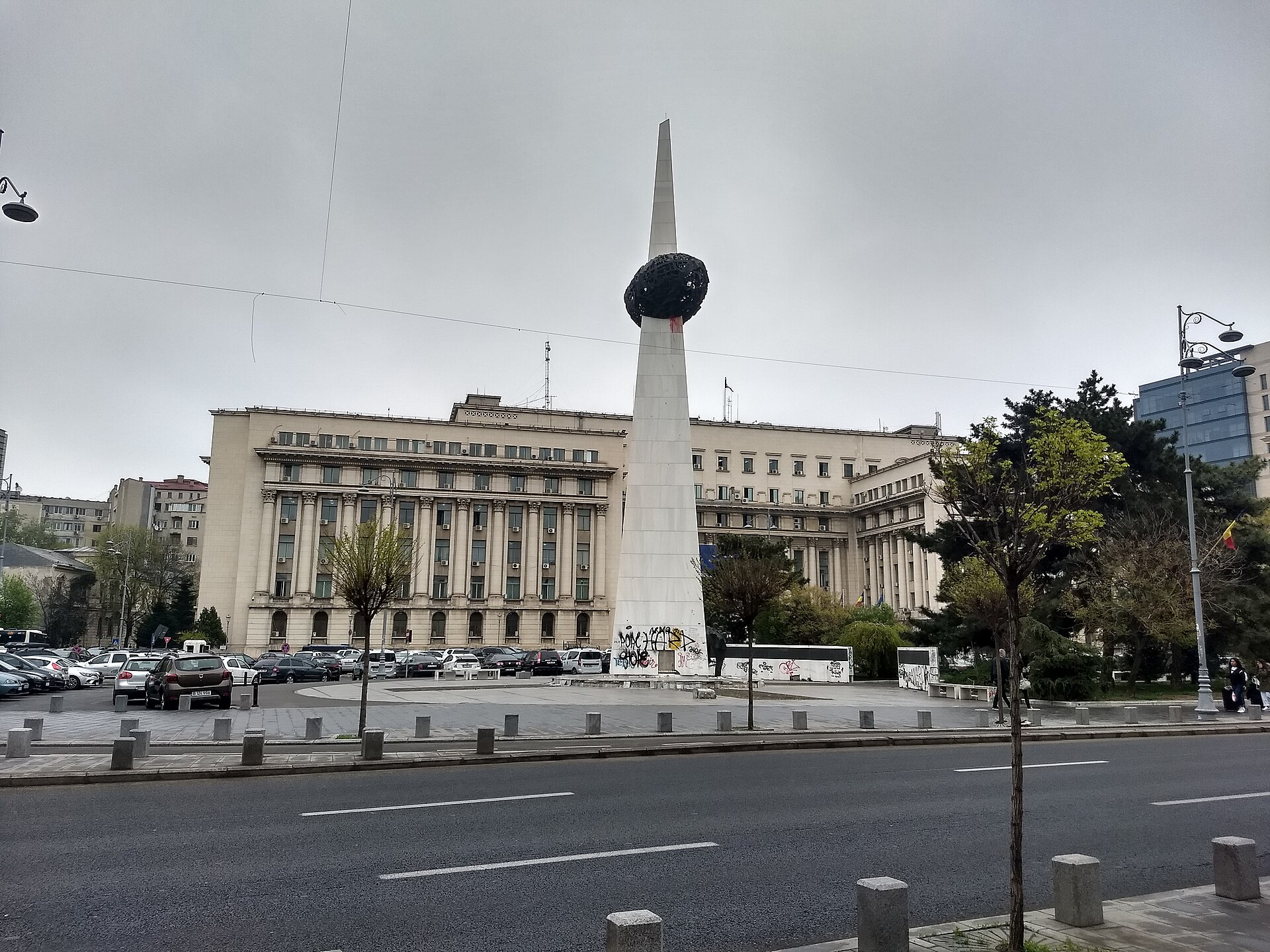 Bukarest, Rumänien: 20 Sehenswürdigkeiten & Ausflüge 2026 9 Denkmal auf dem Revolutionsplatz