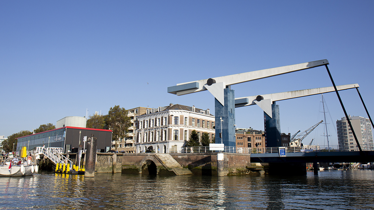 Hvor skal du bo i Rotterdam? 12 hoteller og kvarterer 5 Hotel Suite Hotel Pincoffs