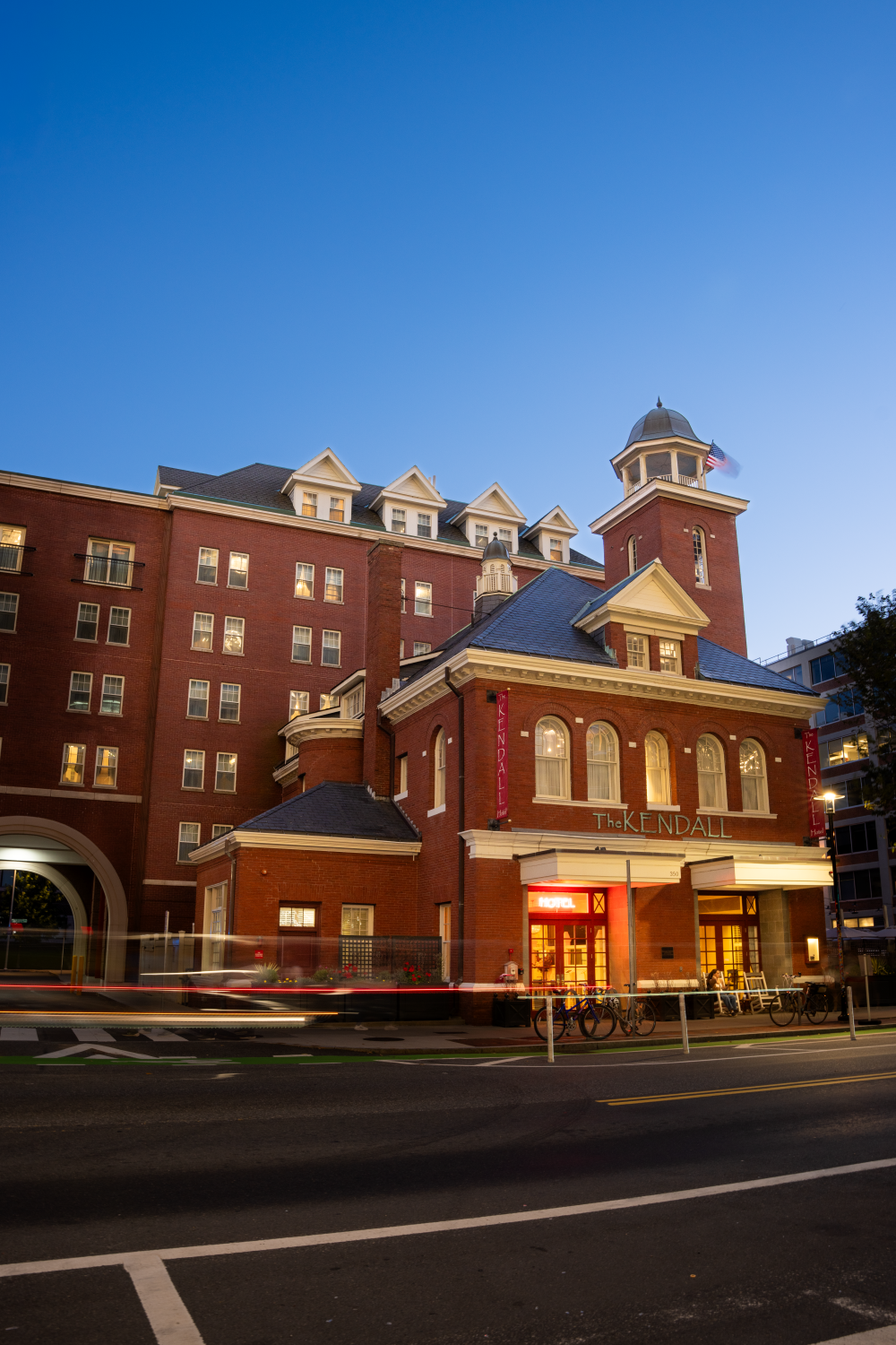 Where to Stay in Boston: 18 Hotel & Neighborhood Tips for 2026 28 The Kendall Hotel