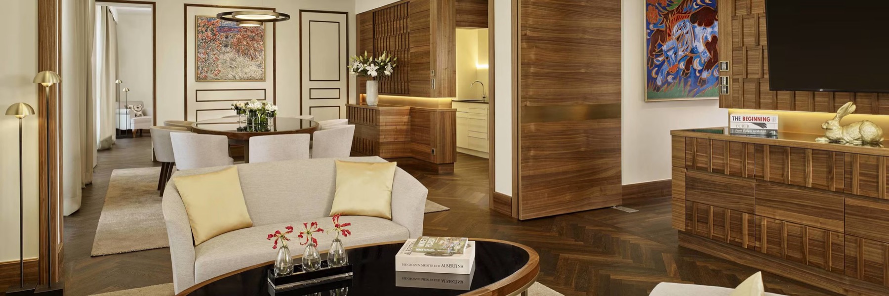 Bécs szállás: 26 tipp hotelekre és biztonságos kerületekre 2026-ban 10 Lakosztály a The Ritz-Carlton Viennában