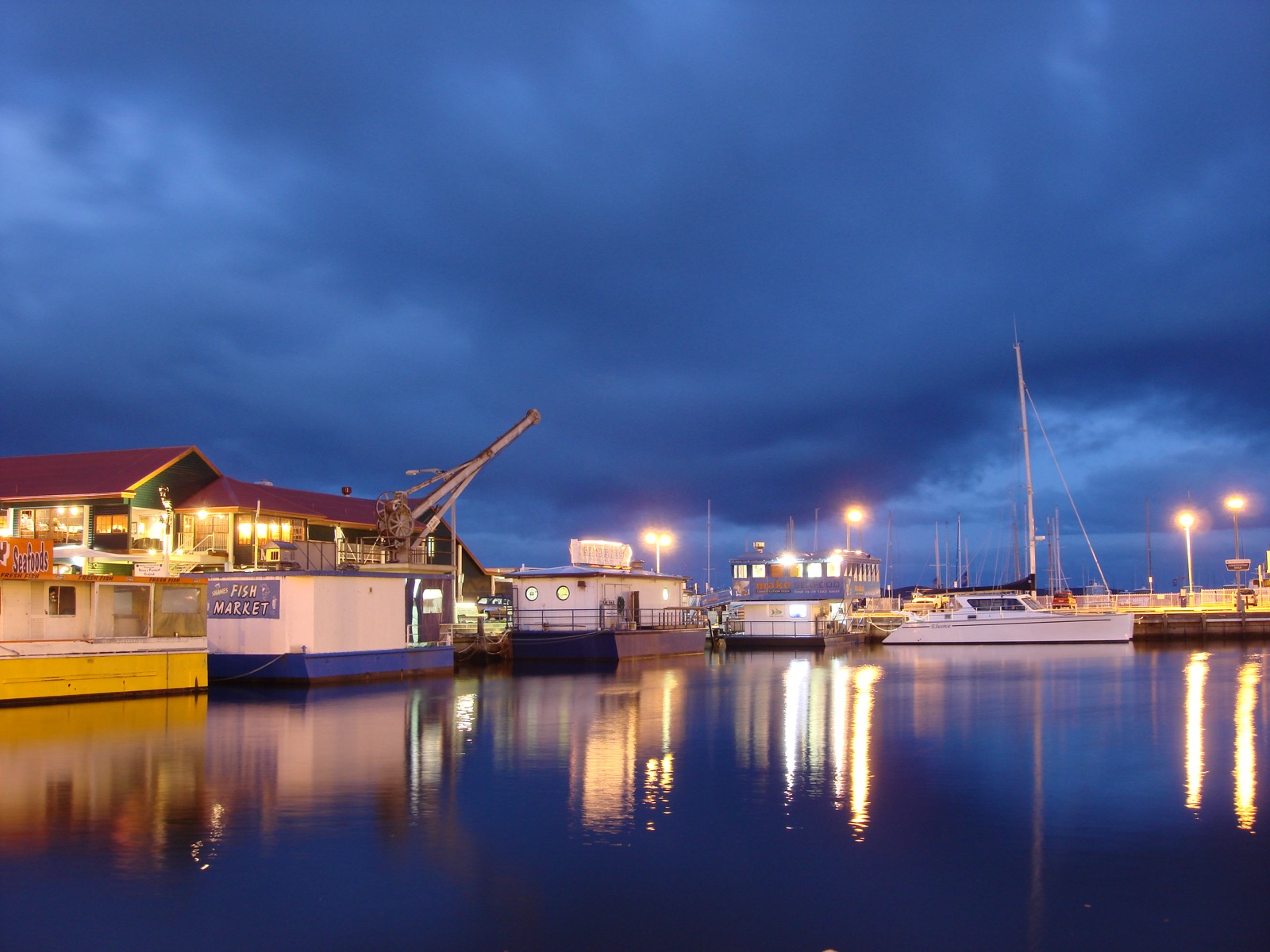 Onde se hospedar na Tasmânia em 2026: bases e hotéis testados 21 Orla Constitution Dock em Hobart