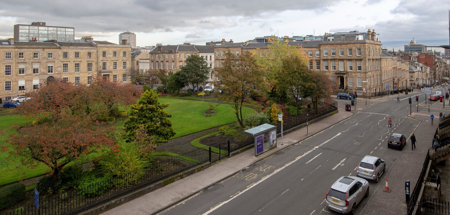Mit érdemes megnézni Glasgow-ban: 18 tipp és ingyenes múzeumok 2026-ban 2 George Square tér