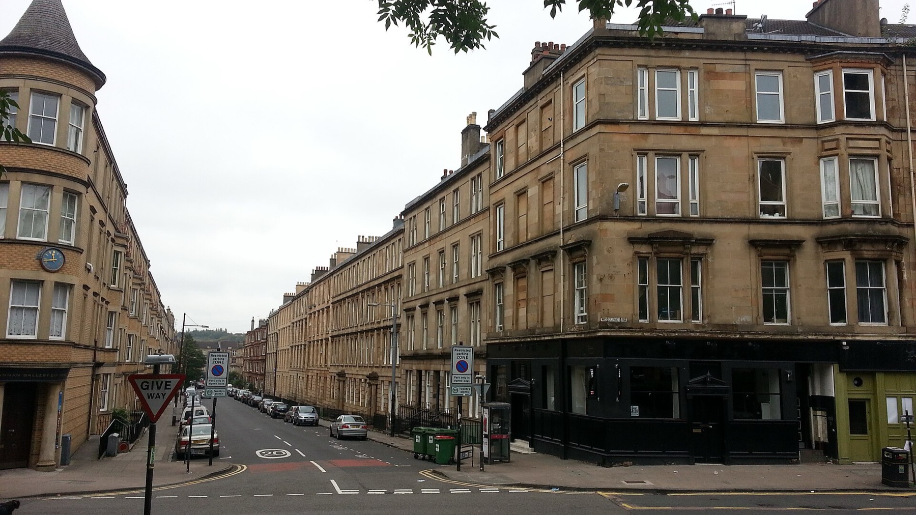 Mit érdemes megnézni Glasgow-ban: 18 tipp és ingyenes múzeumok 2026-ban 3 Utca a West Endben