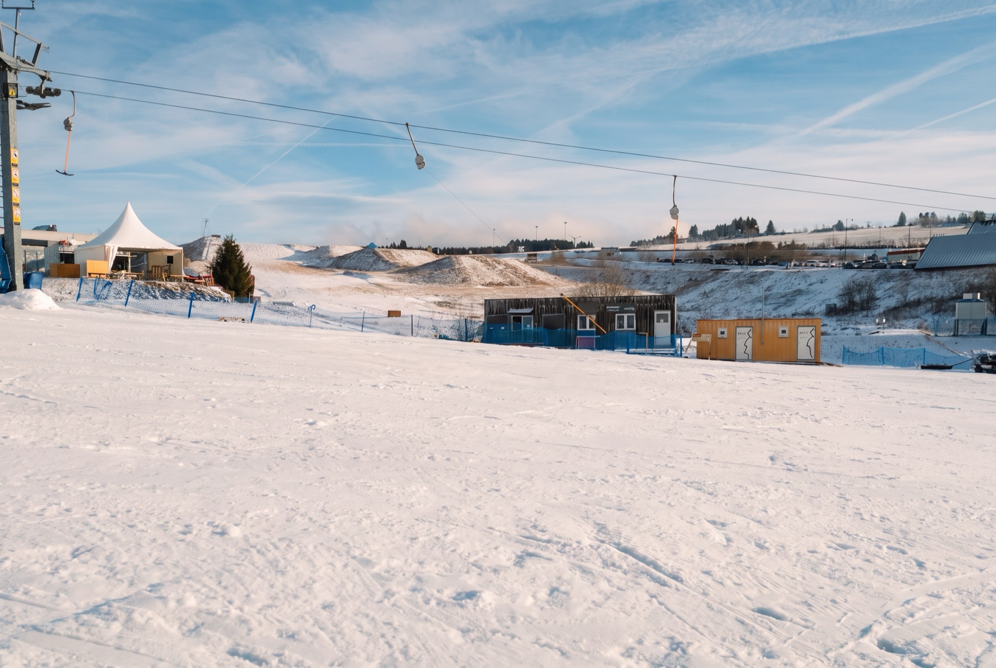 Skifahren in Tschechien 2026: 14 beste Skigebiete und Skipässe 19 Skigebiet Boží Dar im Erzgebirge