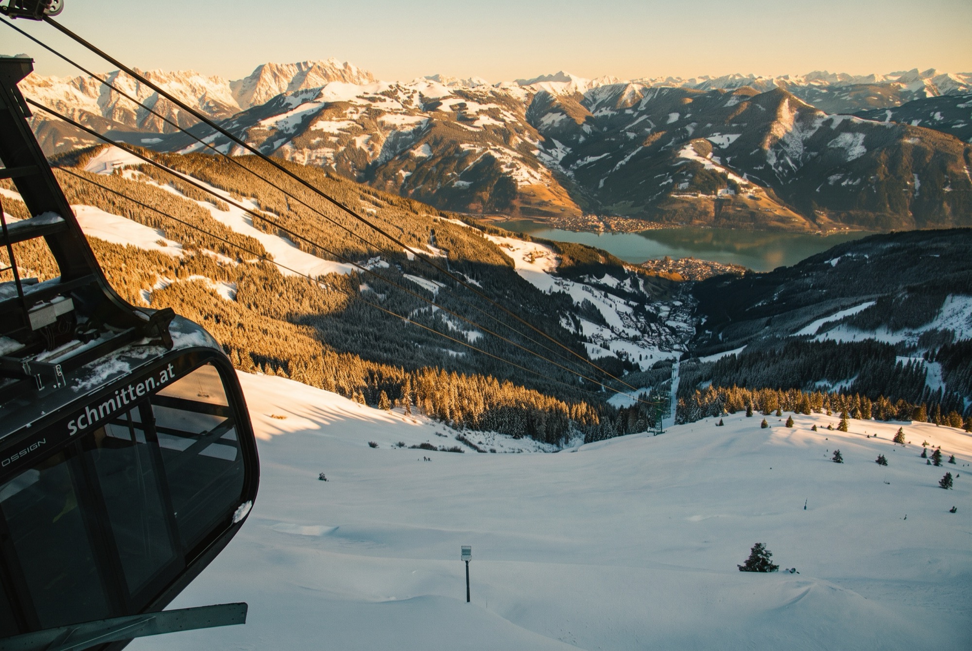 Zell am See a Kaprun, Rakousko: 14 tipů na lyžování u jezera i na ledovci 10 Schmittenhöhe s výhledem na jezero Zeller See