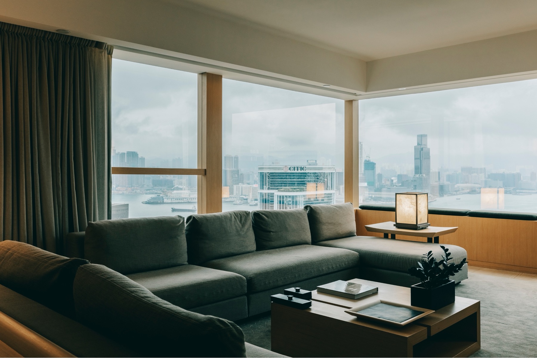 The World's Most Luxurious Hotels: 29 Addresses That Will Surprise You in 2026 17 Minimalist interior of Upper House by André Fu