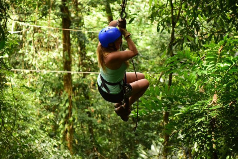 Domovská stránka 17 Nha Trang o svátku 2. září: přísnější kontroly a zipline v horách nad městem