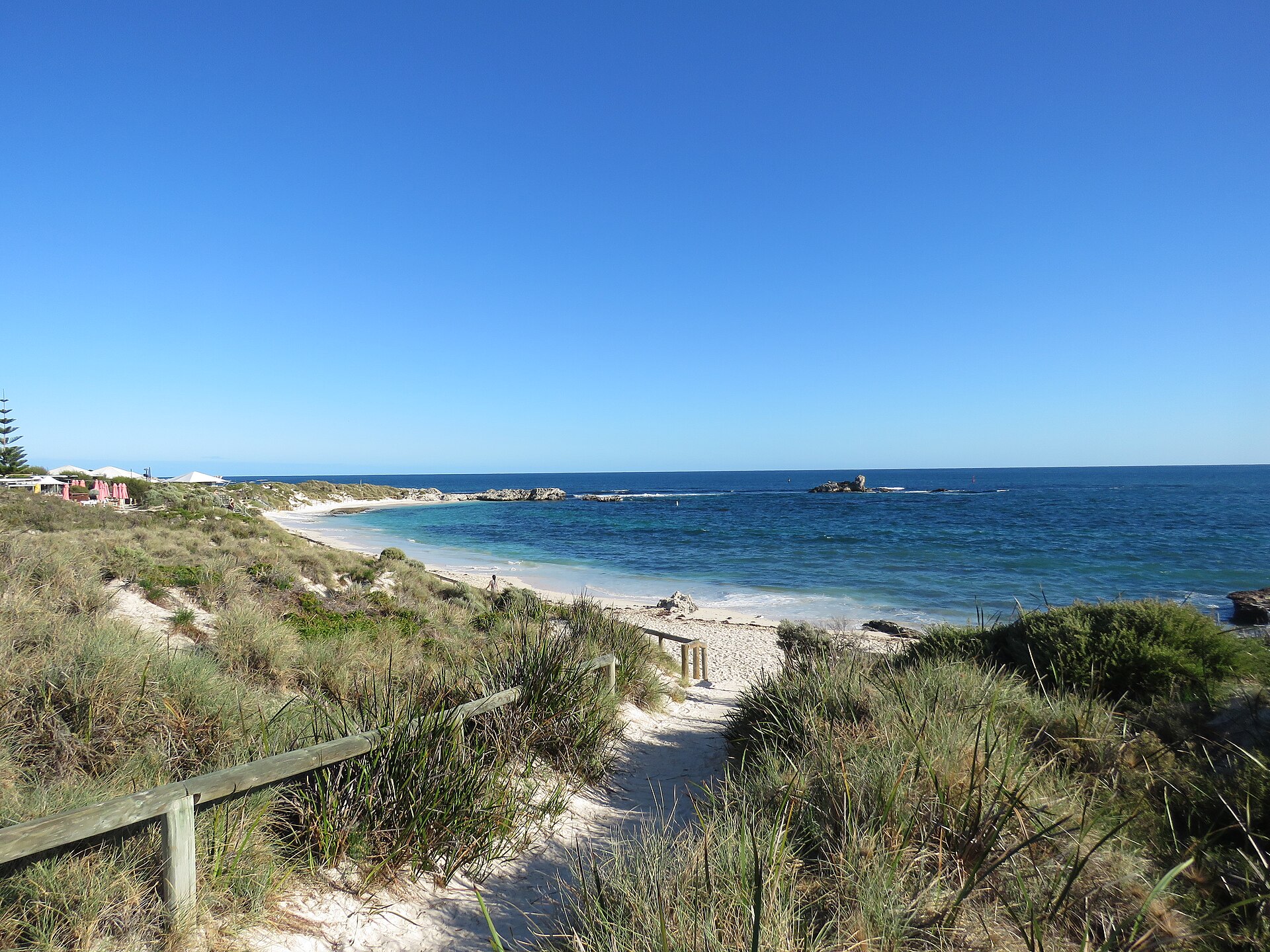 Australia Occidental 2026: qué ver de Perth a Kimberley + itinerario 9 Pinky Beach en Rottnest Island