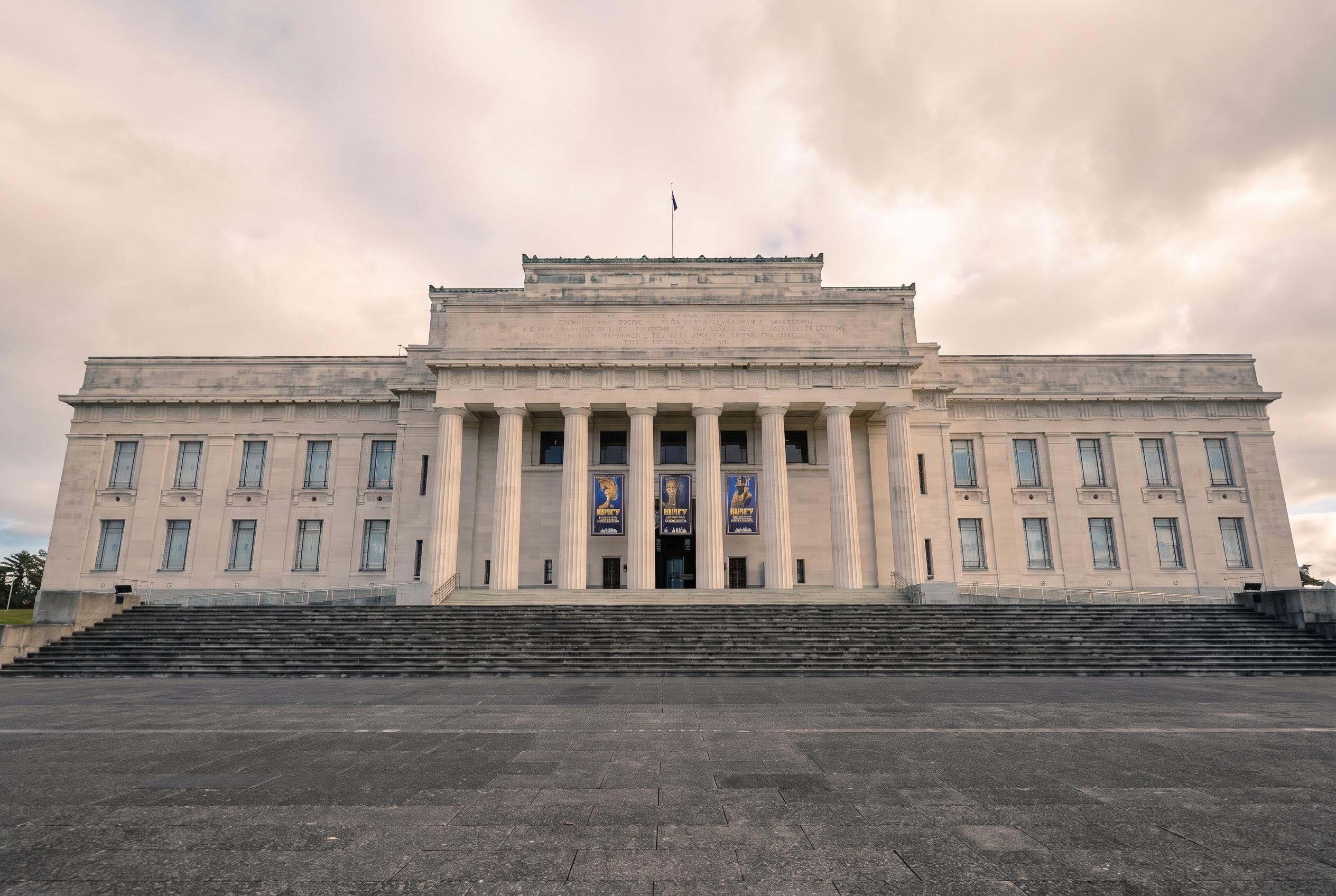 Auckland, Neuseeland: 22 Tipps, was du 2026 sehen und erleben kannst 4 Auckland War Memorial Museum, Auckland Domain und Wintergardens