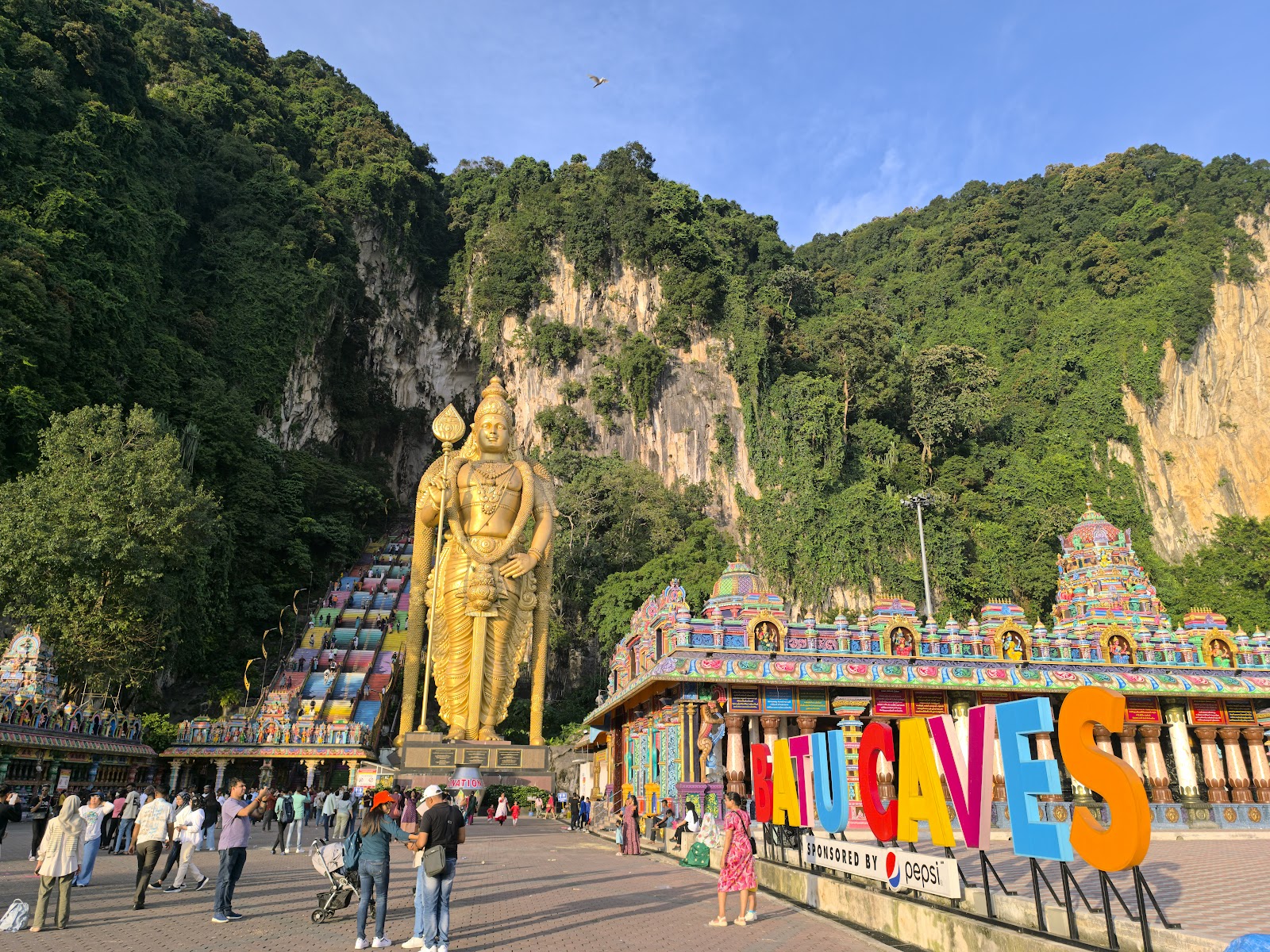 Kuala Lumpur, Malaysia: 18 Tips for What to See and Do in 2026 6 Colorful stairs to Batu Caves